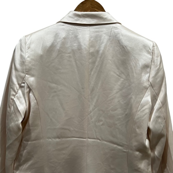 House of Harlow Satin Blazer - Picture 6 of 8